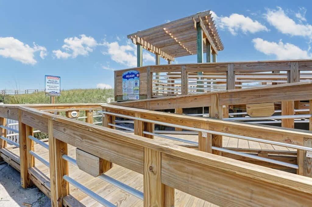 Beach Harbour 17 At The Cb Boardwalk Walk To Everything! Carolina Beach Buitenkant foto